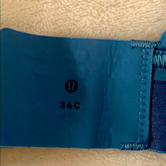 Lululemon bra - Picture 3 of 3